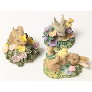 Vtg Russ Berrie Mini Figurines Lot 3 RABBITS BUNNIES 1.5" Resin Pastel Colors